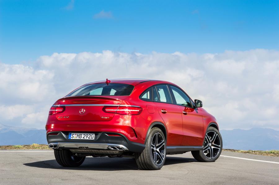  Mercedes-Benz GLE450 AMG 4Matic Coupe 2015 года  (фото 25 из 37)